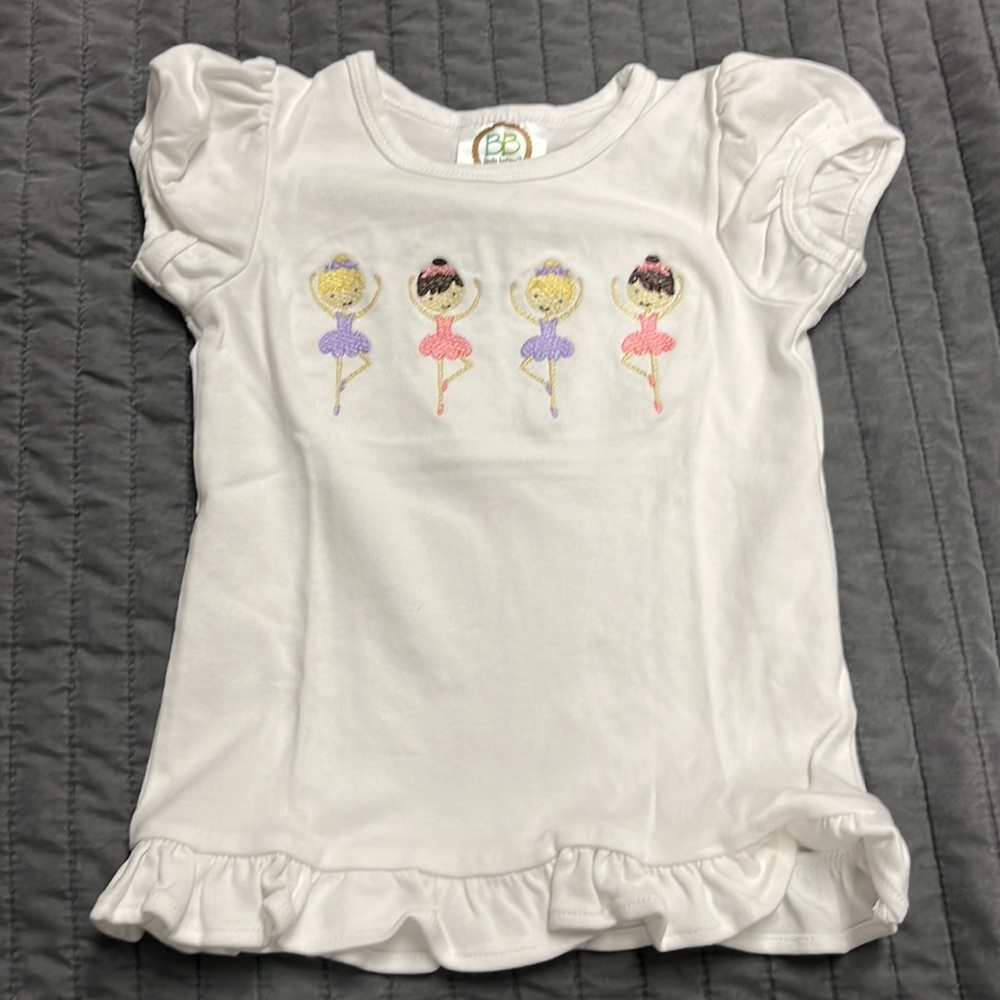 Girls ballerina shirt size 4T